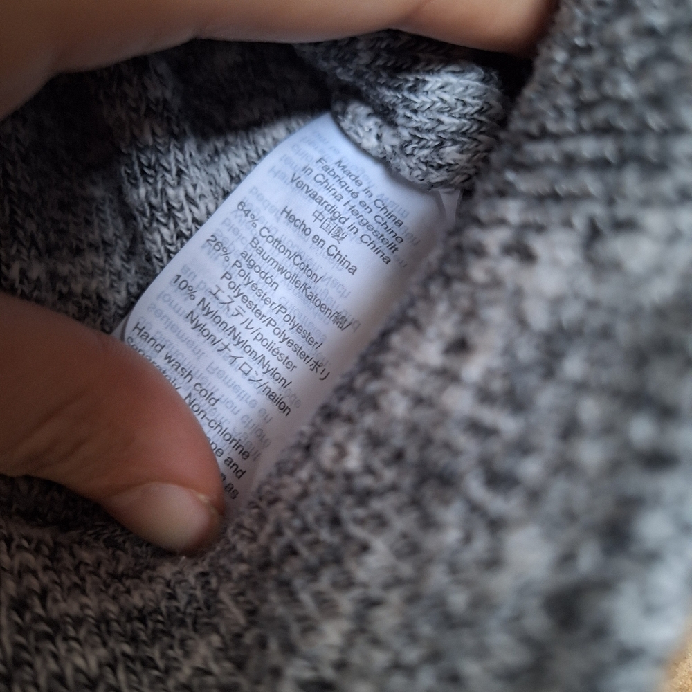 Madewell Knit Wrap V-Neck Sweater Small - Picture 7 of 7